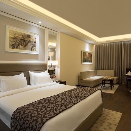 Singhania Sarovar Portico Rāipur Dış mekan fotoğraf