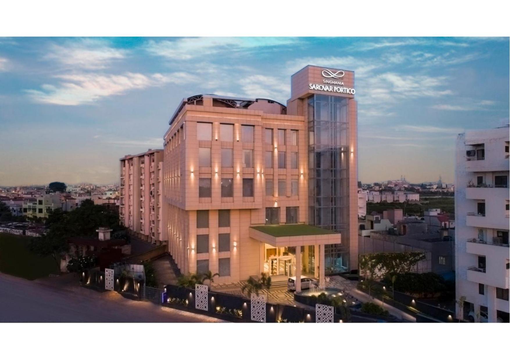 Singhania Sarovar Portico Rāipur Dış mekan fotoğraf