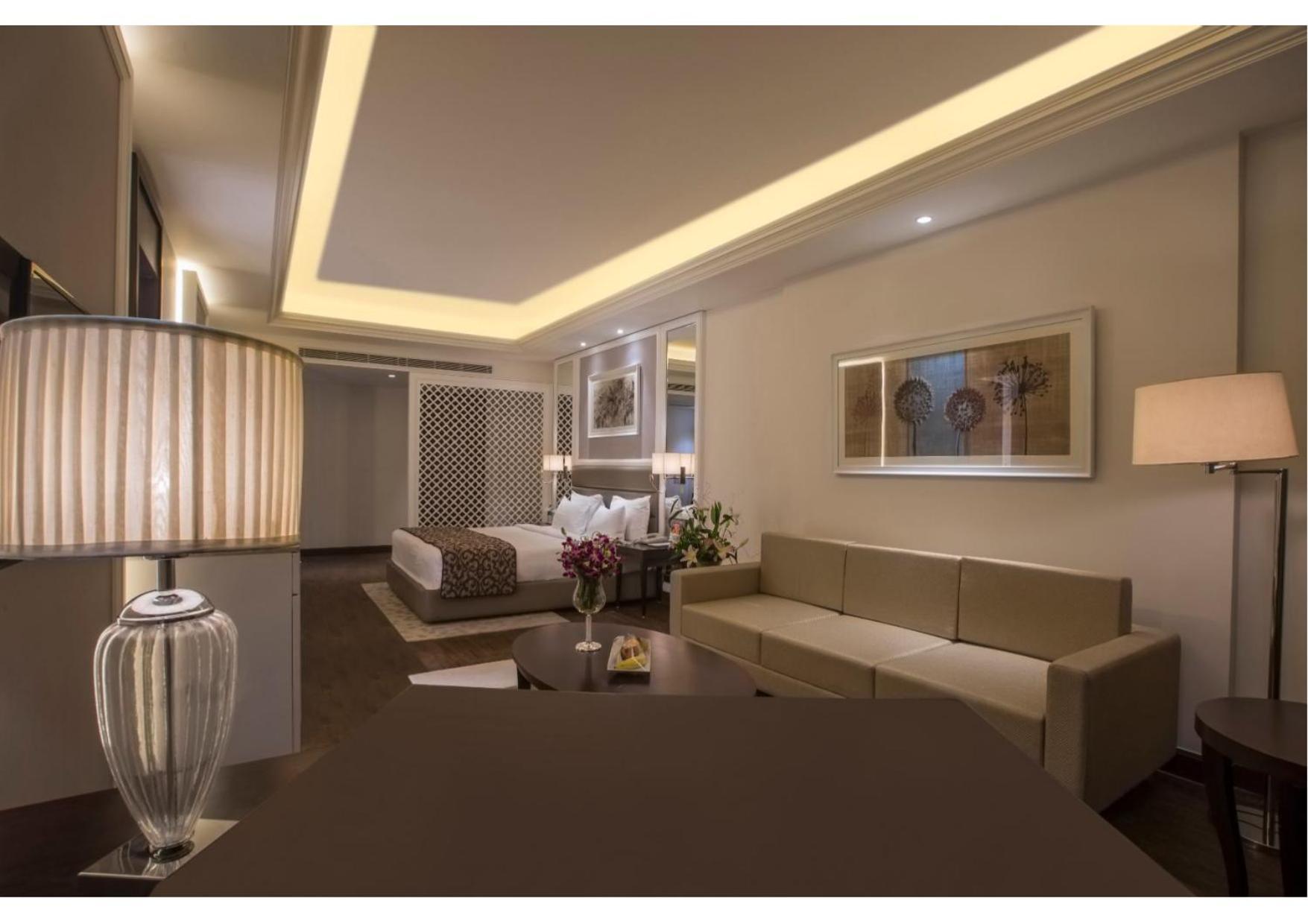 Singhania Sarovar Portico Rāipur Dış mekan fotoğraf