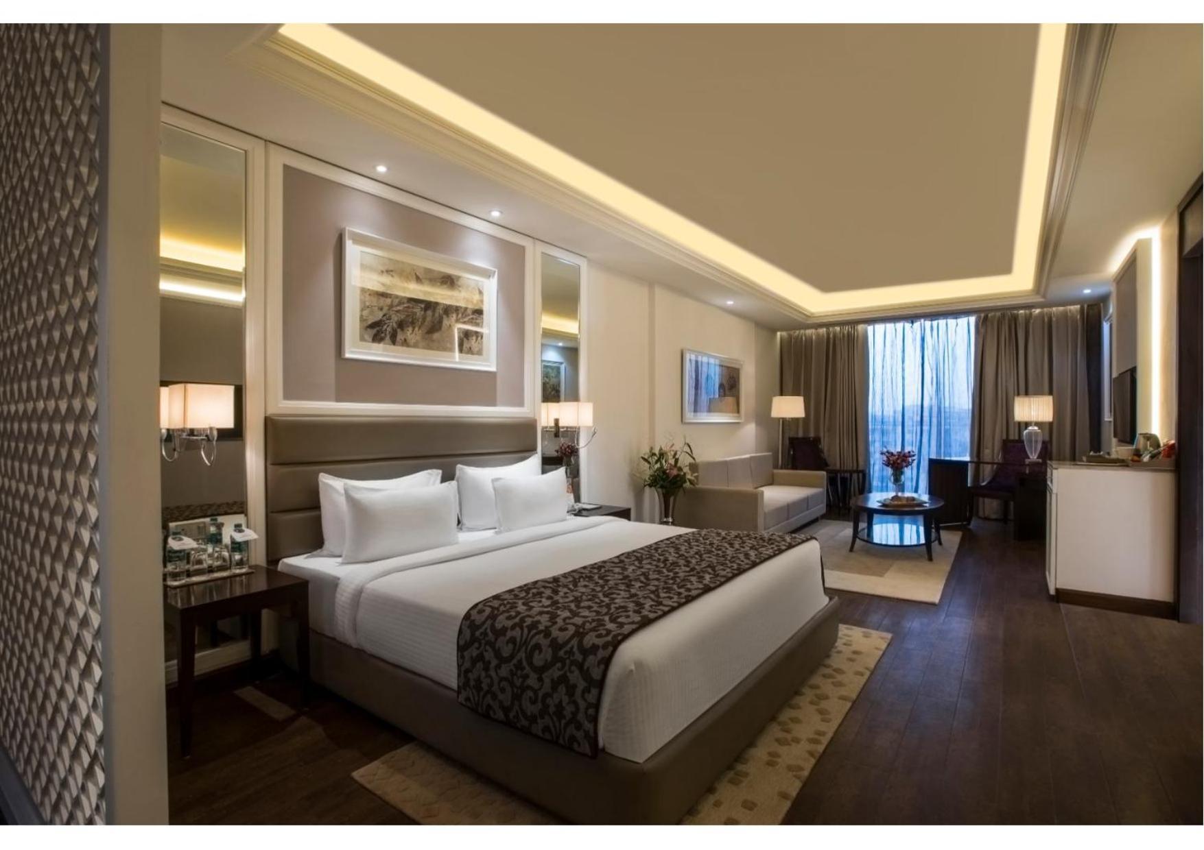 Singhania Sarovar Portico Rāipur Dış mekan fotoğraf