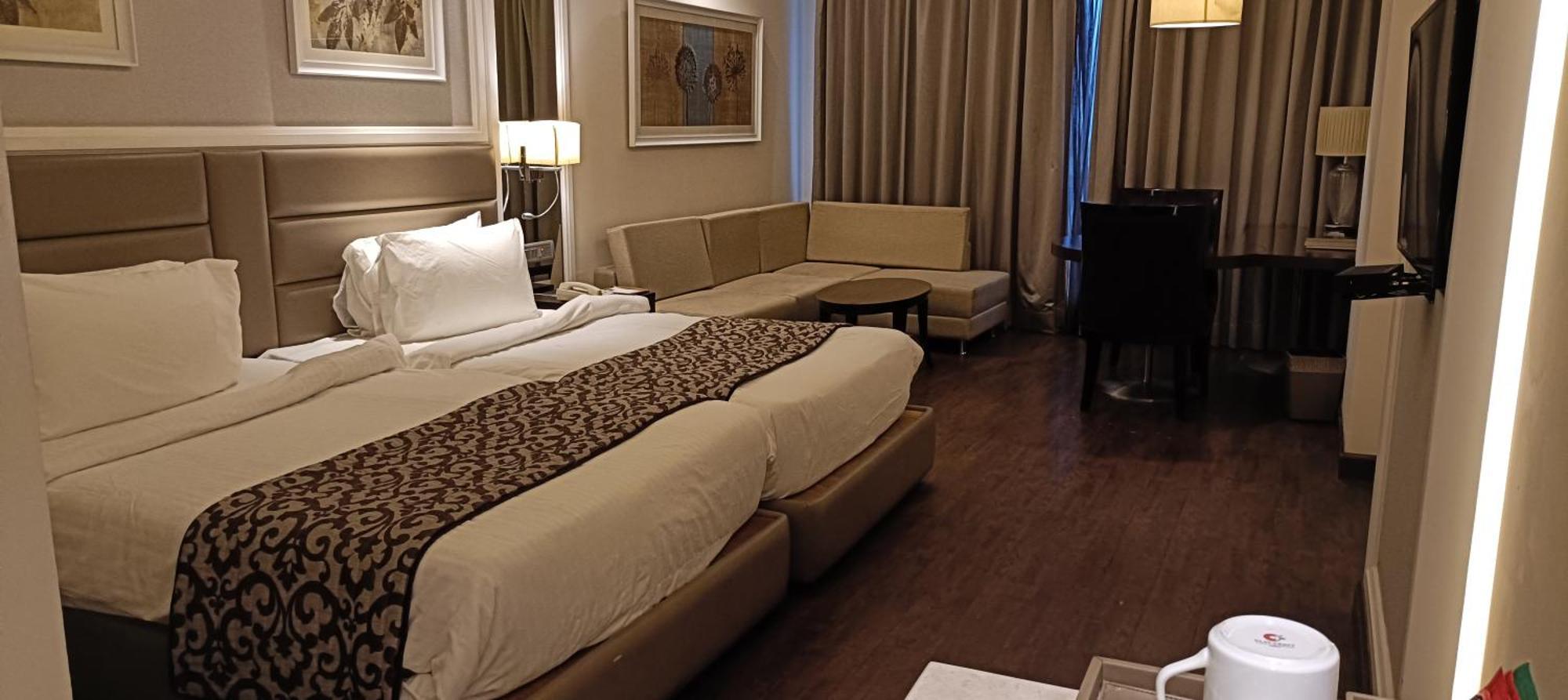 Singhania Sarovar Portico Rāipur Dış mekan fotoğraf